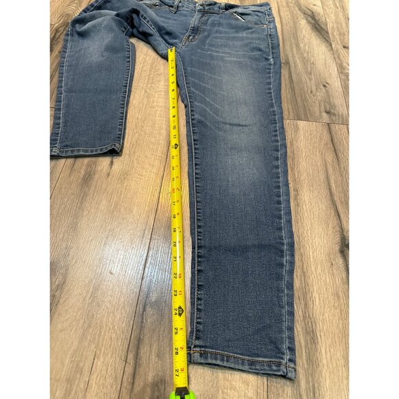 Kancun Blue Womens 9/28 Slim Fit Jeans Stretch Denim Distressed Detail Casual Ev - Picture 7 of 8